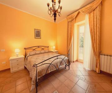 CASA PEPE - Fondi Vertice Rooms