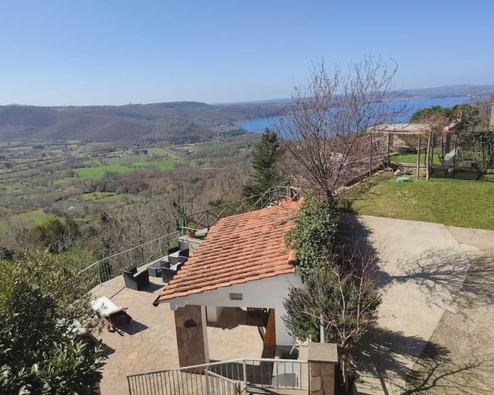 Casa vacanza Terrazza sul lago
