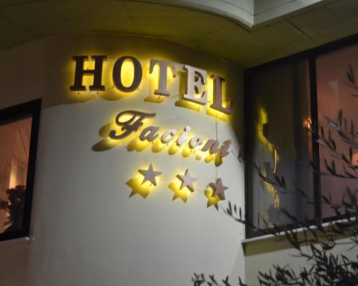 Hotel Facioni