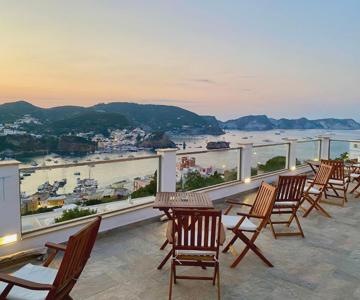 Domus Ɫ Ponza Seaview