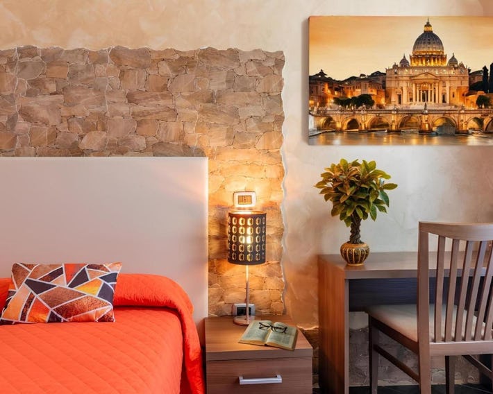 Alis Laura Guest House - 10 mins to Colosseum, Modern & Near Metro