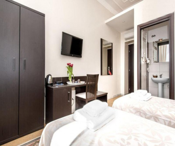Laterani Suite