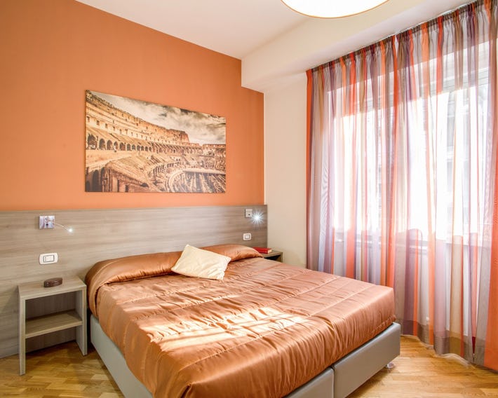 Vatican Rooms Cipro