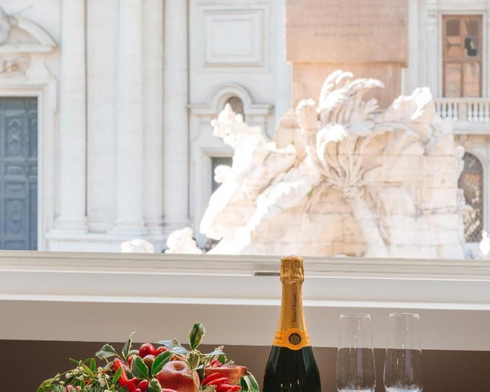 Rhea Silvia Luxury Navona