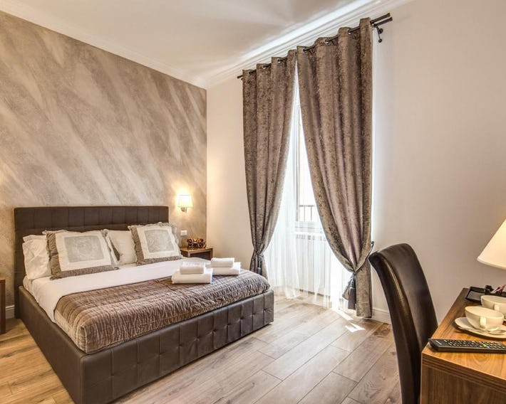 River Luxury Suites