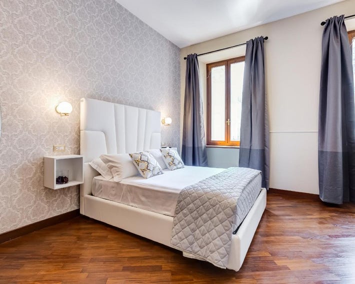 Trevi Private Suites