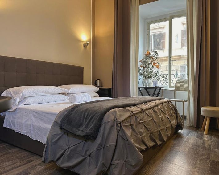 Candia Rooms