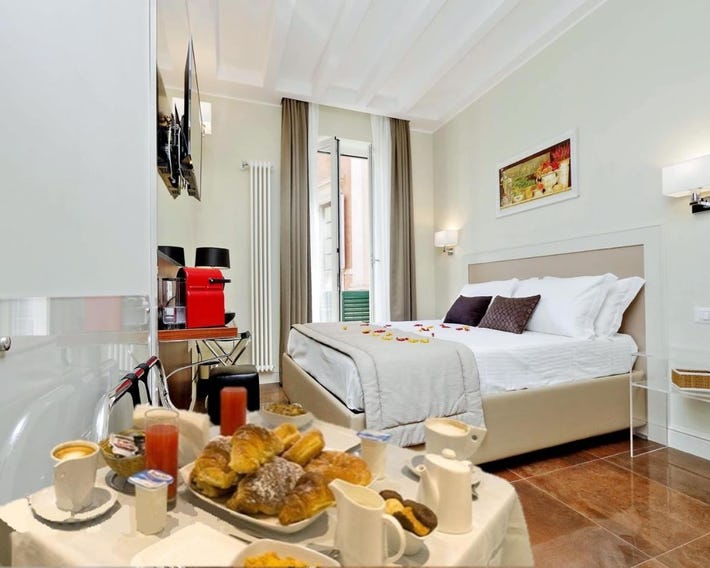 Piazza Venezia Grand Suite