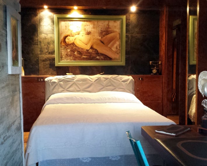 Garbatella Accommodations & Meeting Rooms
