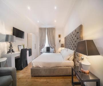 Vatican Chic Luxury B&B