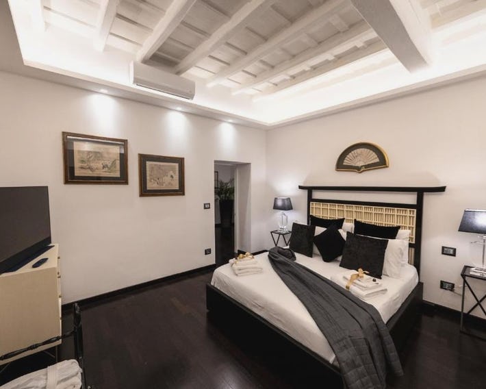 Barcaccia Luxury Suites