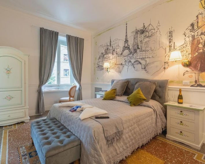 Capital Rooms