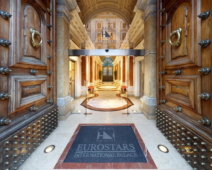 Exe International Palace