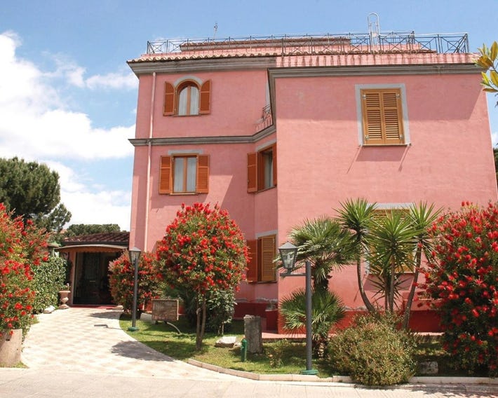 Arco di Travertino