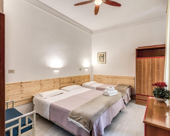 Hotel Altavilla 9