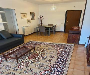 Nic Holiday House