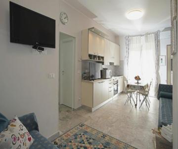 Casa Lux ampio monolocale