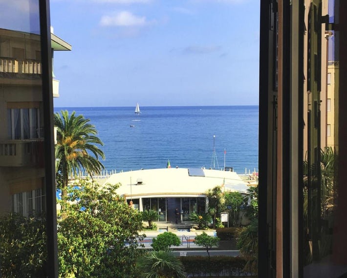 Le Finestre sul Mare