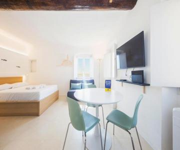 CasaViva - Elegant Seaview Studio in Camogli