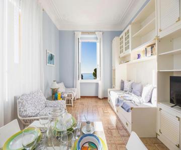 Casaviva - Bright Seaview Apt With Parking In Camogli