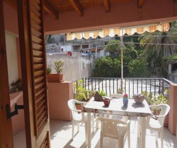 Claudia-Case Vacanze A Canneto Spiaggia