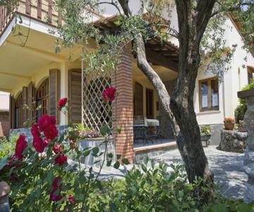 Casa Vacanze Colline Di Luni