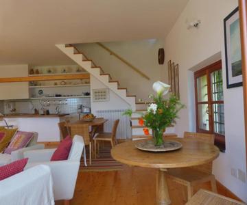 Olive Press Lodge