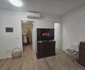 Gloria House