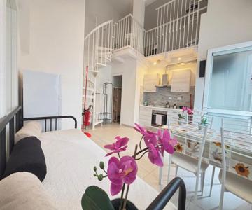 8 Lofts - Apartments - 1