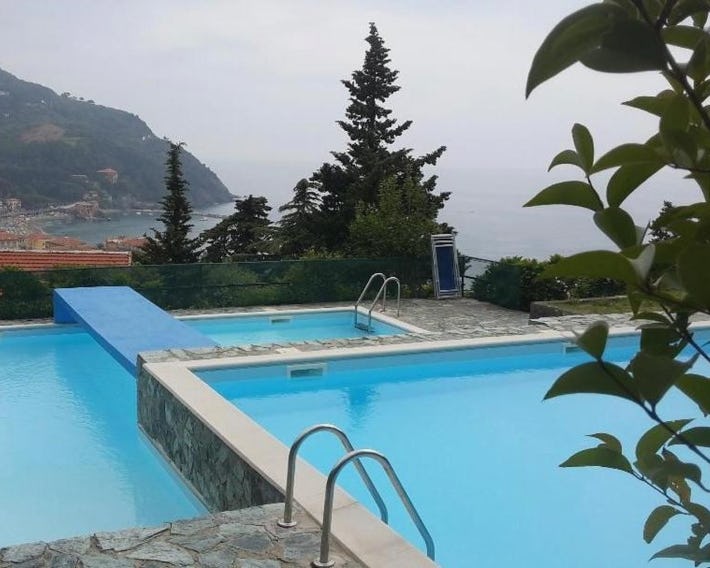 Elegant and Sea View Excelsior Apartment
