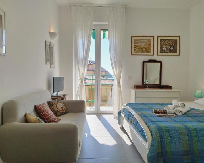 Silvia House Sea View