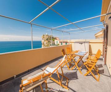 Queen of Sea, Terrazza Diamond sul Mare