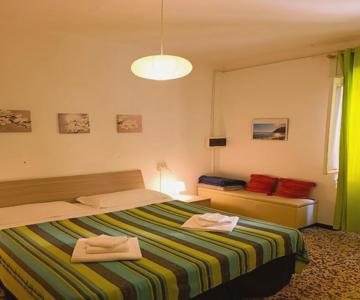 Classic Monterossino Apartment in Old Town