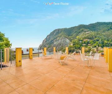 Fiordarancio Room Rental