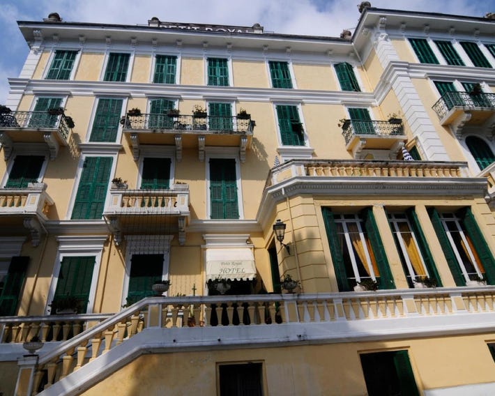 Hotel Petit Royal