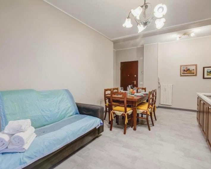 Vacation 100 meters from the beach!