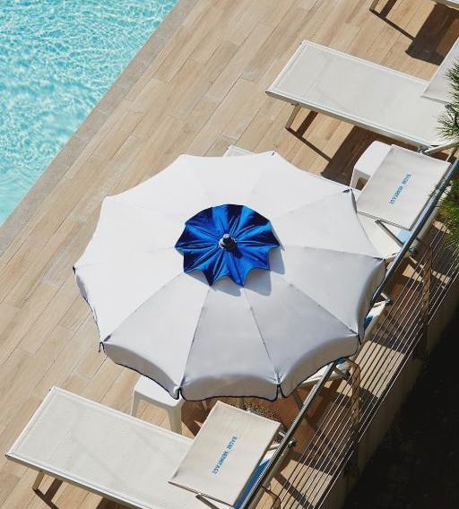 Miriam Hotel & Residence