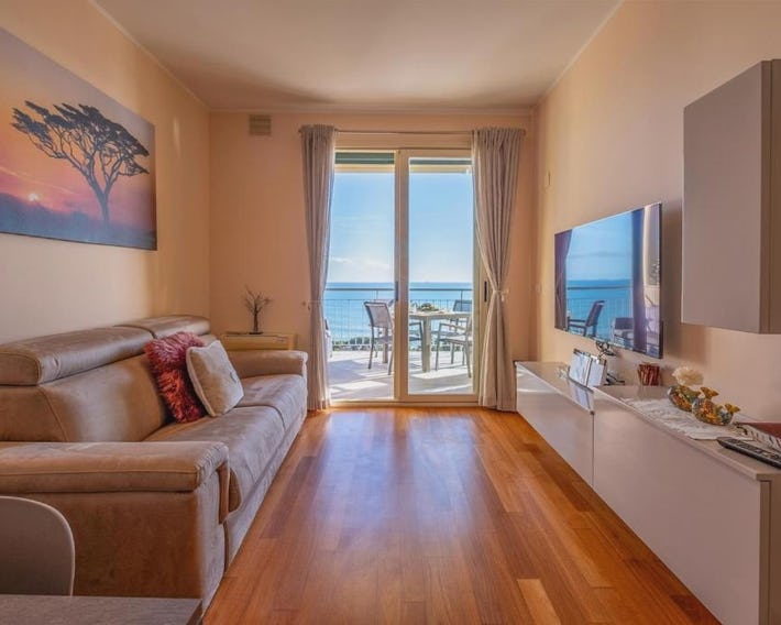 Terrazza sul mare