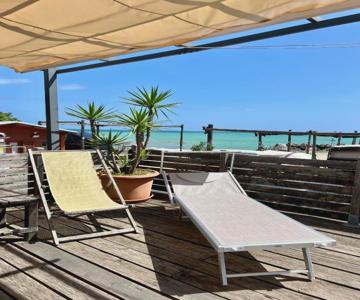 Appartamento Vacanze con Accesso Spiaggia Terrazzo e Parcheggio