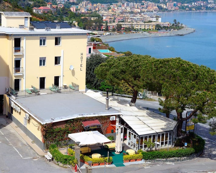 Hotel Puntabella