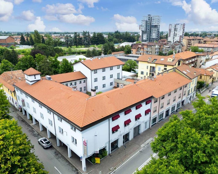 Best Western Plus BorgoLecco Hotel