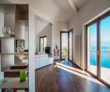 Argegno Wonderful View - By Myhomeincomo