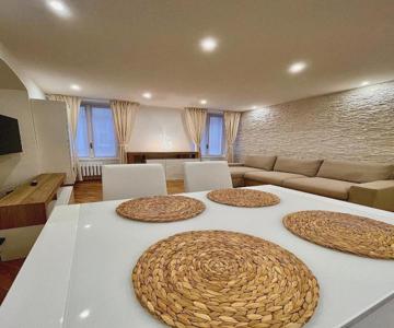 The Three Bs - Central House Bergamo