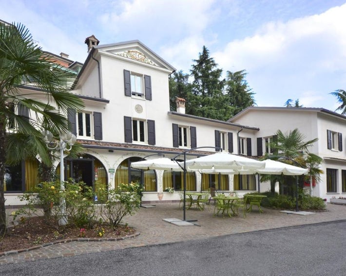 Hotel Ristorante La Grotta