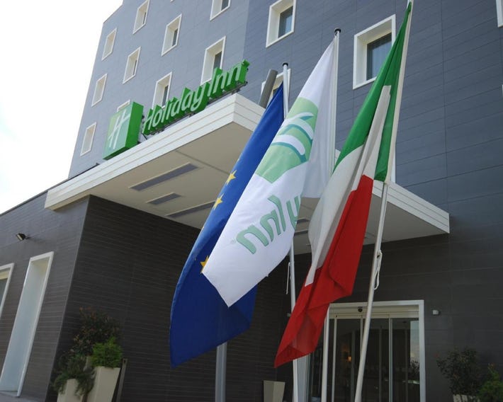 Holiday Inn Milan Nord Zara by IHG