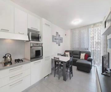 Easy Como Stay con parcheggio gratuito Collegamento con la Svizzera