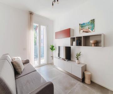 Lario Suite Apartments By Quokka 360 - Close To Como Downtown