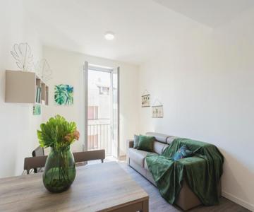 Central & Modern Apartment By Rent All Como