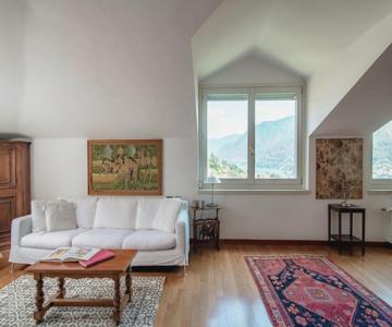 I D'A Charming Penthouse - LAKE VIEW- Como- House-130 mt-2 double bedrooms and 2 double bathrooms a 