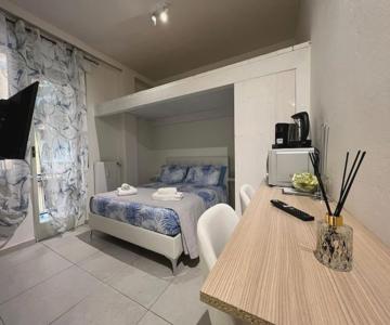 Tiny & Cosy Studio Flat in Como